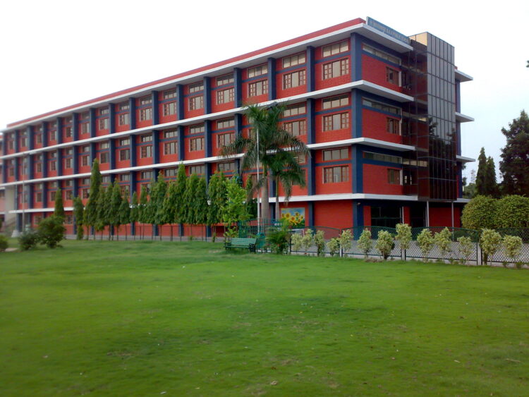 Photo courtesy : Davambalacantt