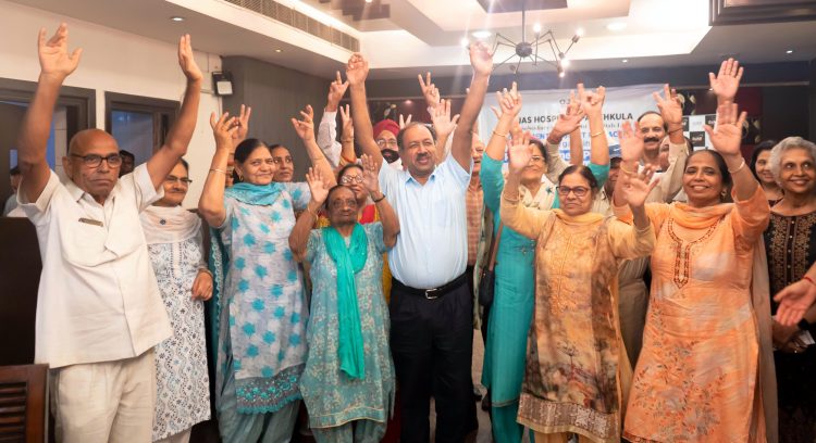 पंजाबी गानों पर खूब थिरके नी-रिप्लेसड पेशेंट