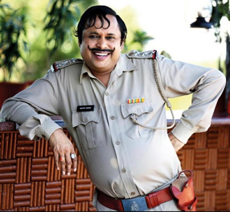 Happu Singh (played by Yogesh Tripathi)