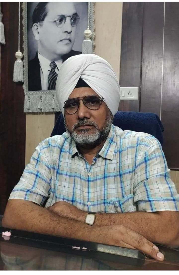 Former health officer of Punjab Dr. Lakhbir Singh joins SAD