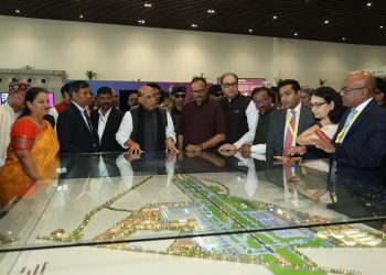 PM Opens New ₹2400 Crore Terminal at CCSIA Lucknow