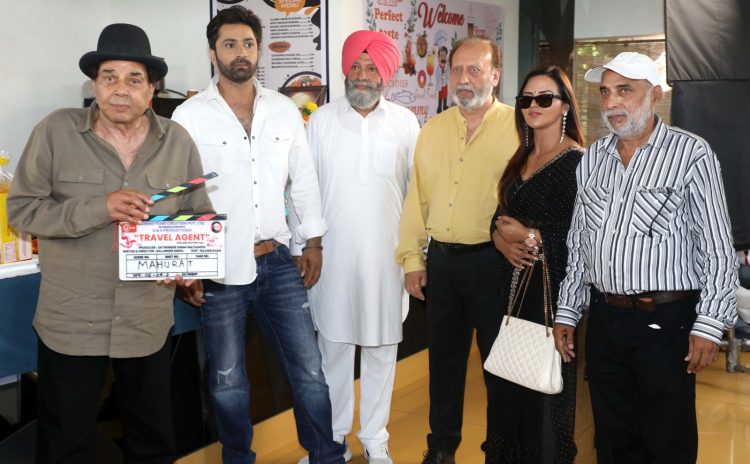 Bollywood Star Dharmendra Inagurated Sonu Baggad's debut Punjabi Film 'Travel Agent'