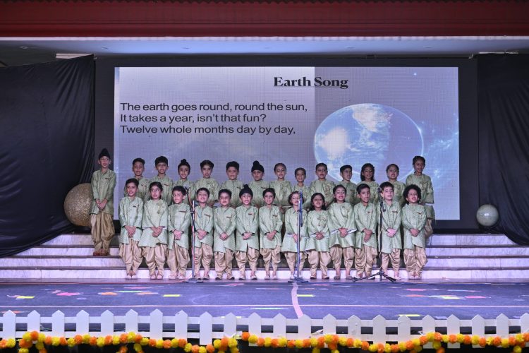 "Little Stars Mesmerize at Vivek High's Annual Day Event"