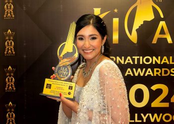 Chandigarh's beautiful girl Yasmin won the title of Most Favorite TV Actress