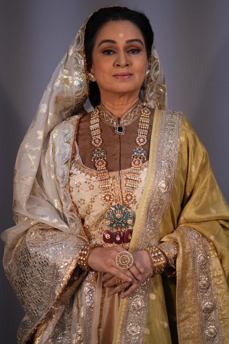 "Carrying the Crown: Padmini Kolhapure on Honour, Heritage, and Prithviraj’s Rise"