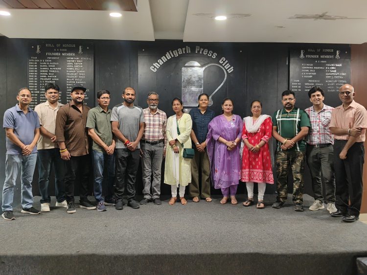 Chandigarh Press Club Organized Weight Loss Competition