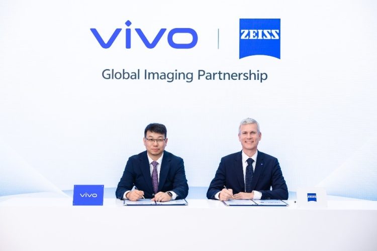 Vivo Unveils First Mixed Reality Headset
