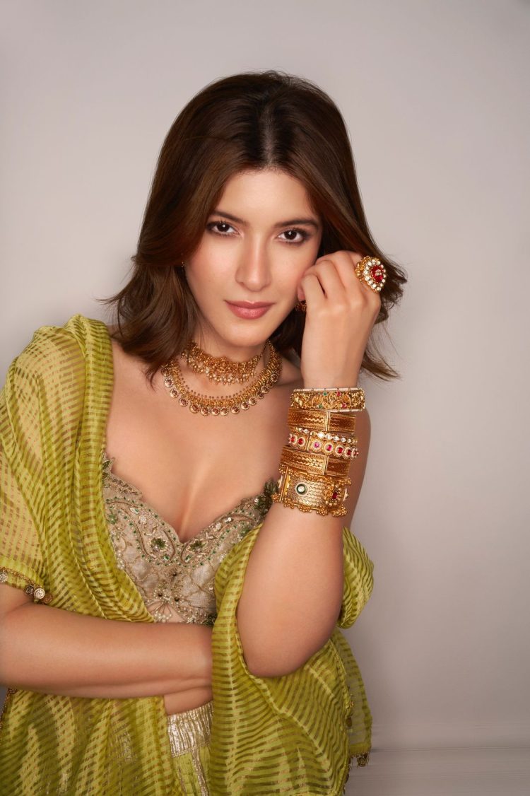 Jewels of Happiness: Shanaya Kapoor Co‑Creates Indinoor for Modern, Playful Festive Wear.