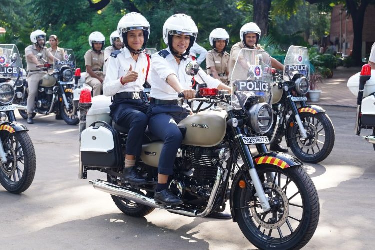 Honda India Foundation Empowers Chandigarh Police with 50 Specially Designed CB350 Quick Response Team Vehicles