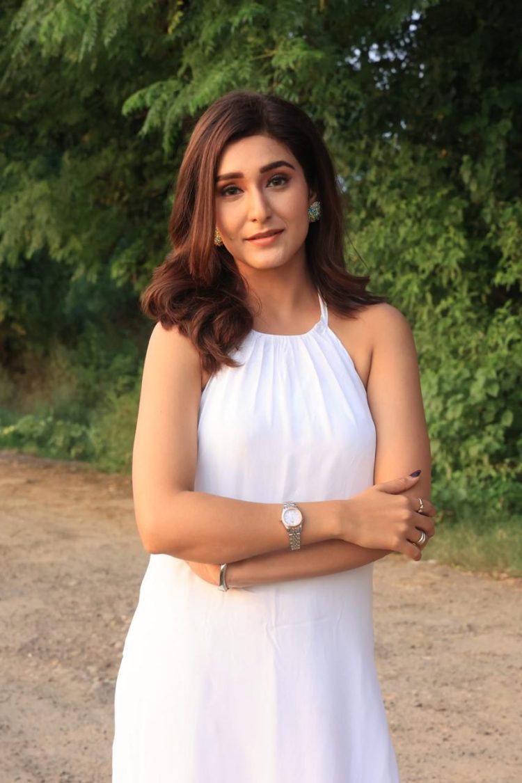 Chandigarh actress Yasmeen got an important role in the serial "Ganga Mai Ki Betiyan".