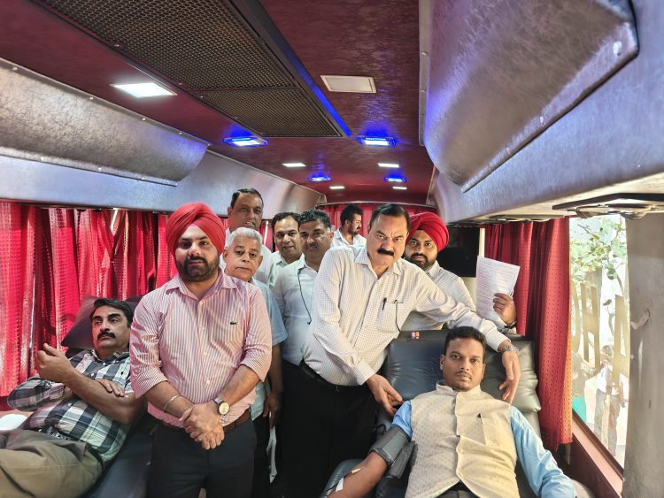 PNB 132nd Day: AIPNBOA Mohali Holds Blood Donation Camp